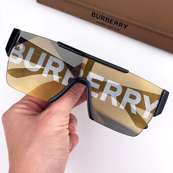 Burberry BE4291 3001/G Sunglasses Black Gray Gold Shield Unisex - Picture 1 of 11
